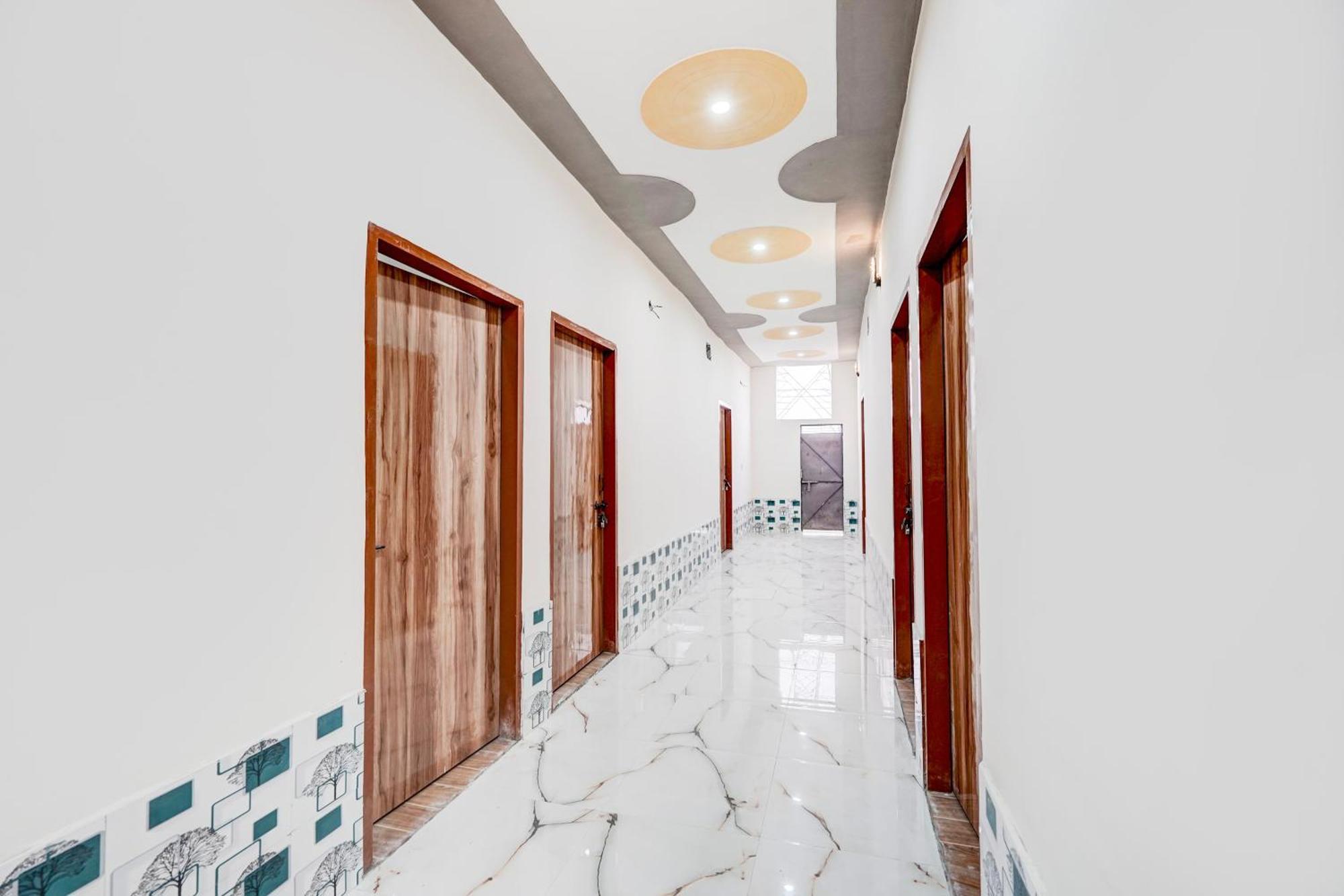 Hotel O Golden Bird Noida Exterior photo